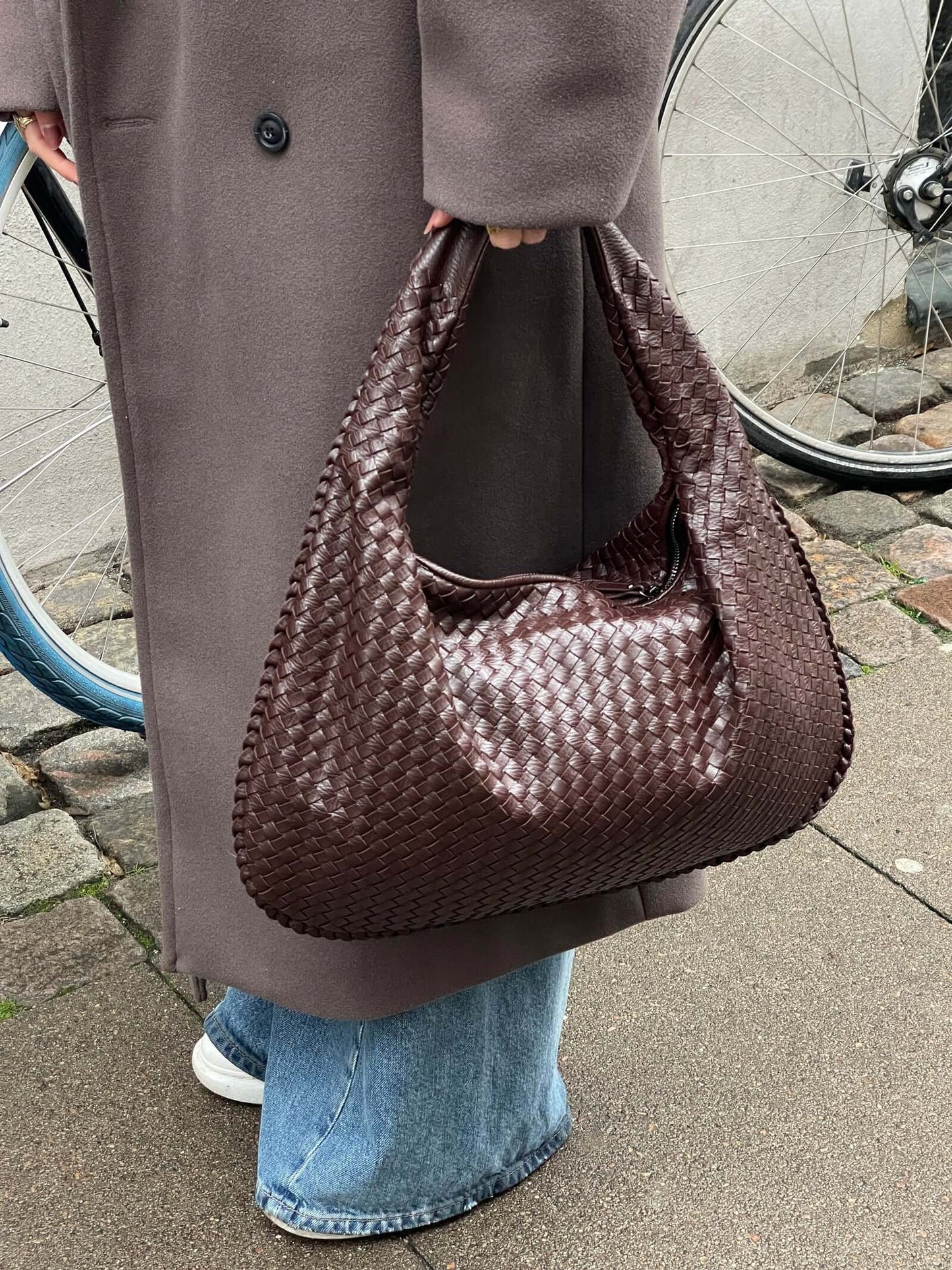 Curlew | Woven Large Shoulder Bag