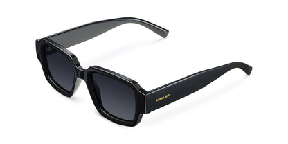 Zuri All Black