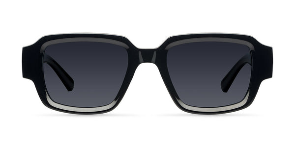 Zuri All Black